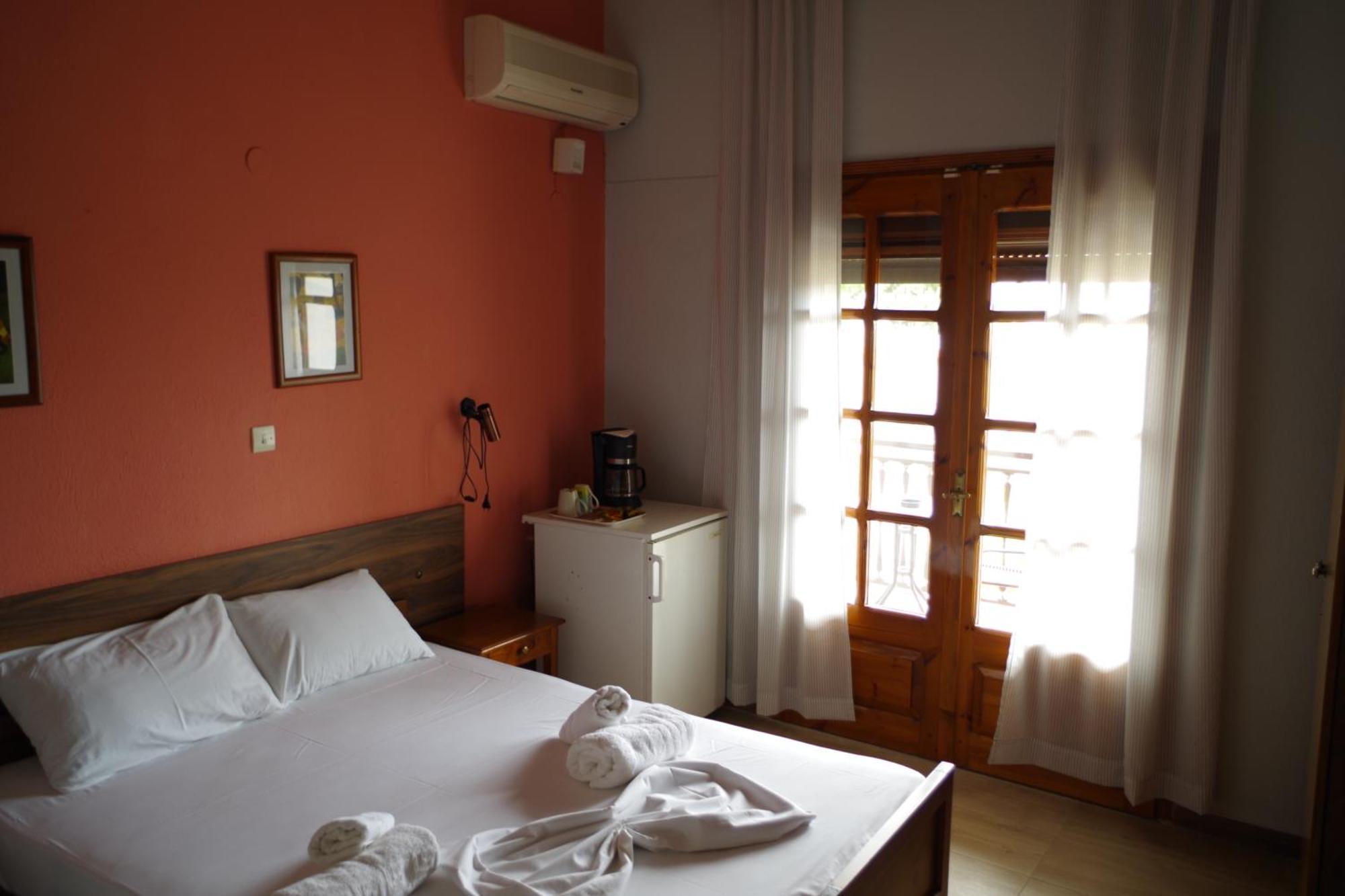 Sotiras Rooms Skala Sotiros Exterior foto