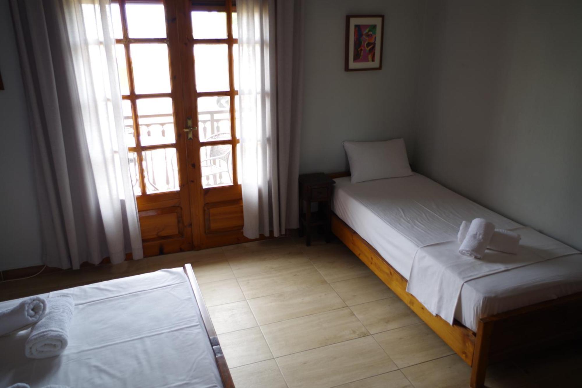 Sotiras Rooms Skala Sotiros Exterior foto